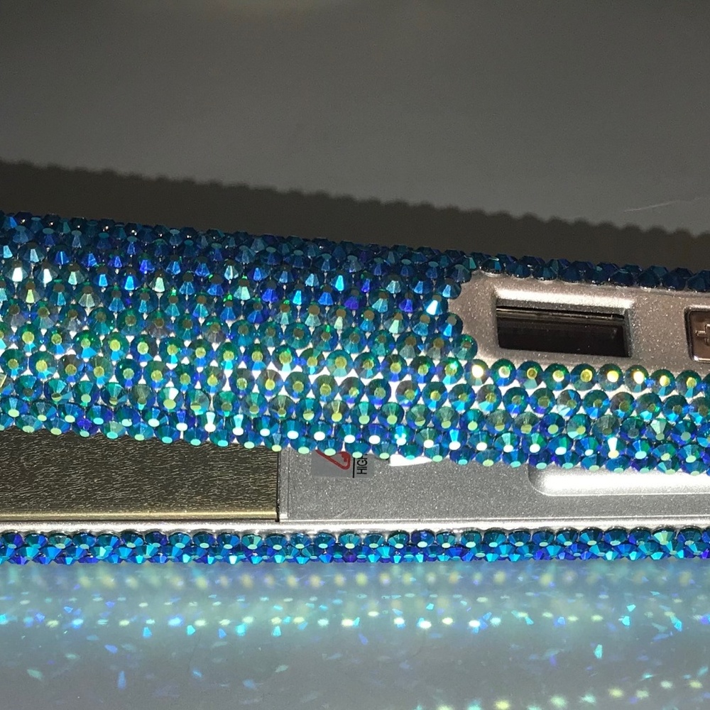 SWAROVSKI CRYSTAL PROFESSIONAL FLAT IRON